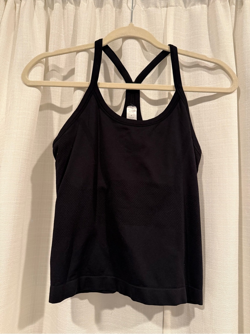 Black Razorback Cropped Athletic Tank Top